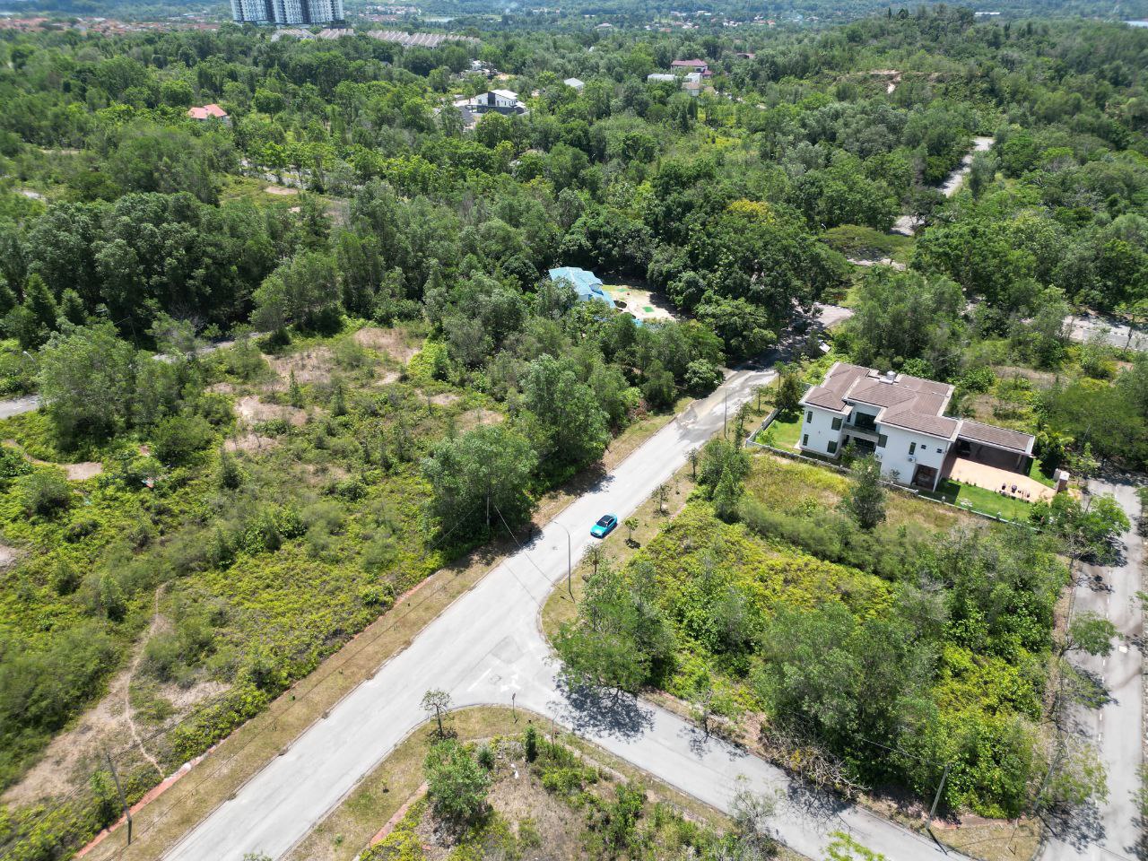BUNGALOW LOT BUKIT MAHKOTA BANGI - photo 3