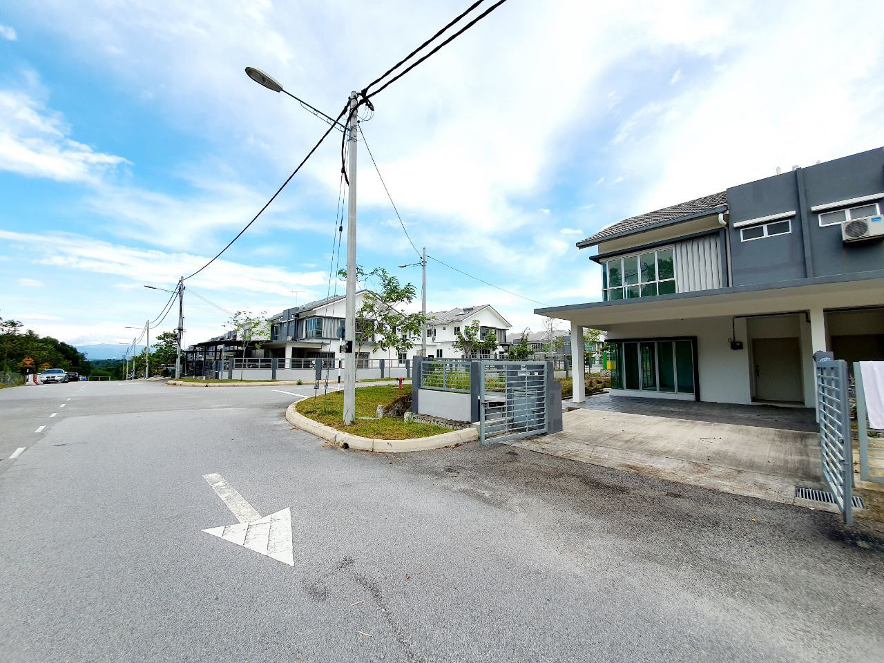 CORNER LOT 2 STOREY TERRACE HOUSE HILLPARK 3 BANDA - photo 9