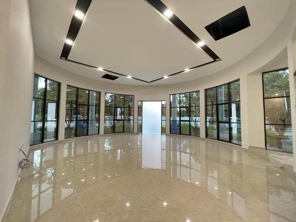 25 Storey Bungalow Corner Renovated - photo 3