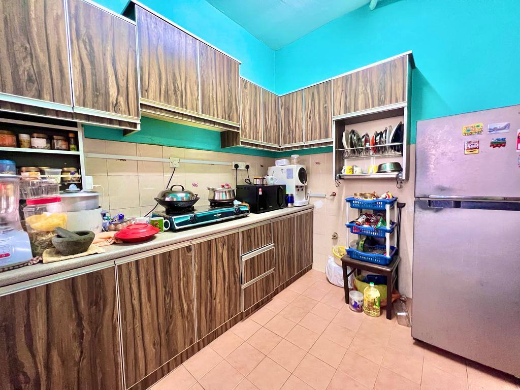 STRATA READY FREEHOLD WITH LIFT Apartment Seri Mew - photo 5