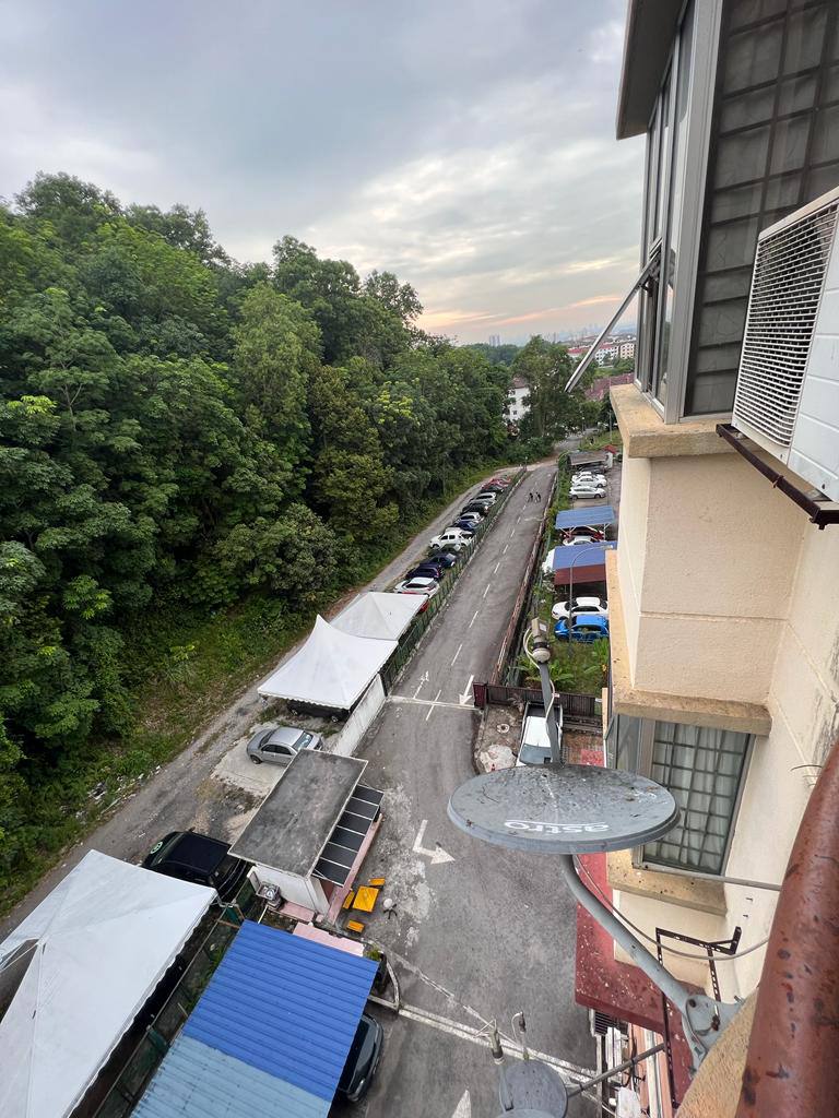 STRATA READY FREEHOLD WITH LIFT Apartment Seri Mew - photo 11