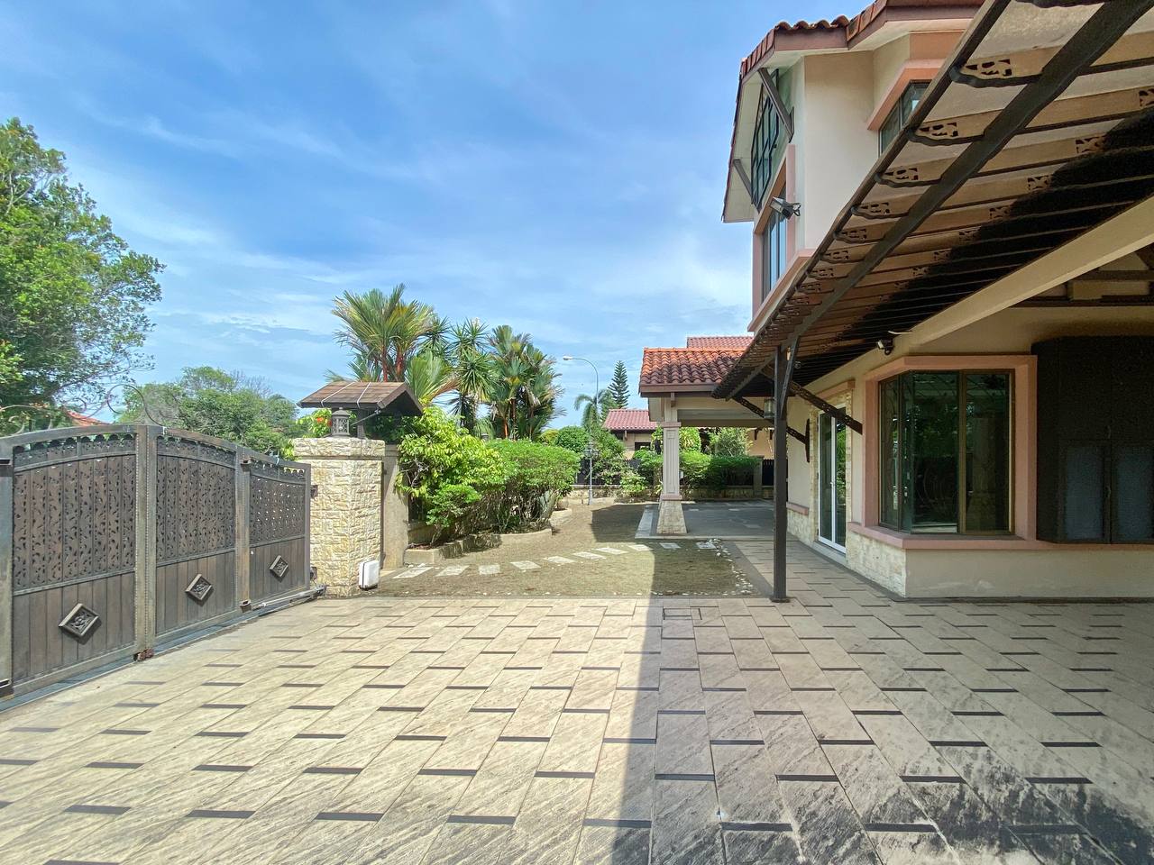 Double Storey Bungalow Aman Perdana, Klang - photo 4