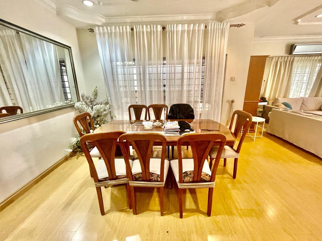 RENOVATED Semi-D 2 Storey House Seksyen 9 - photo 11