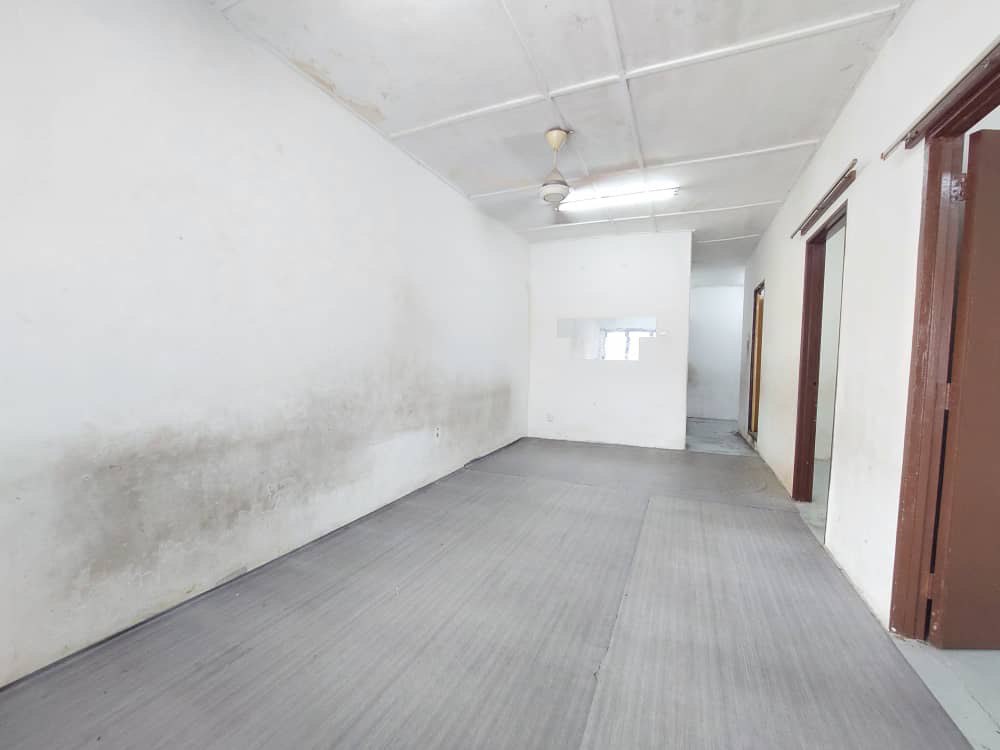 Teres Setingkat di Seksyen 24 untuk - photo 3