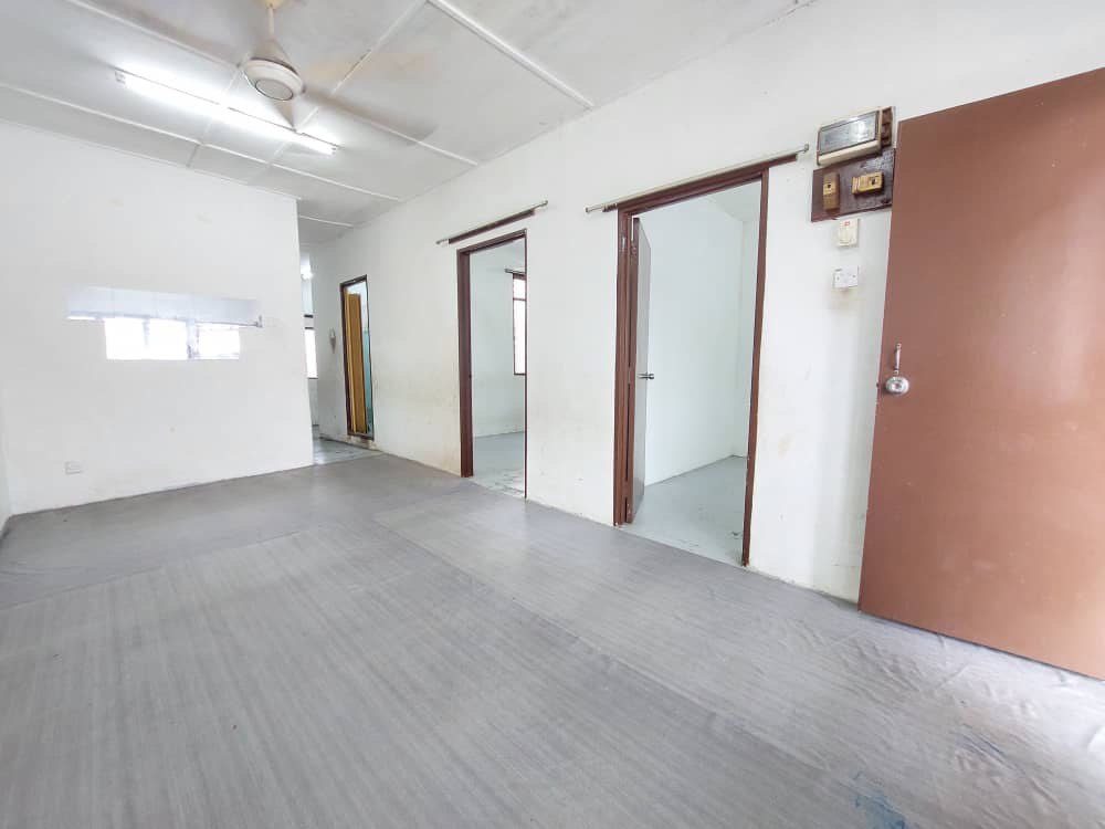 Teres Setingkat di Seksyen 24 untuk - photo 4