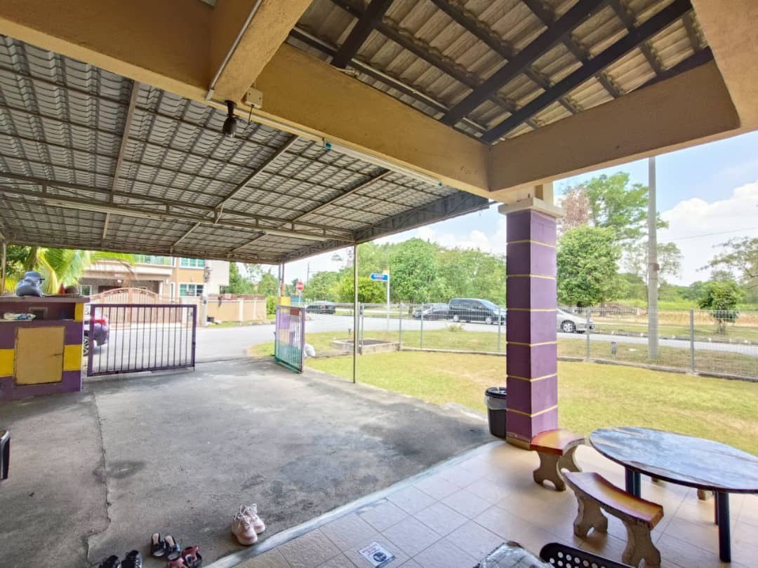 2 Storey CORNER LOT, Taman Desa Mas , Bandar Count - photo 3