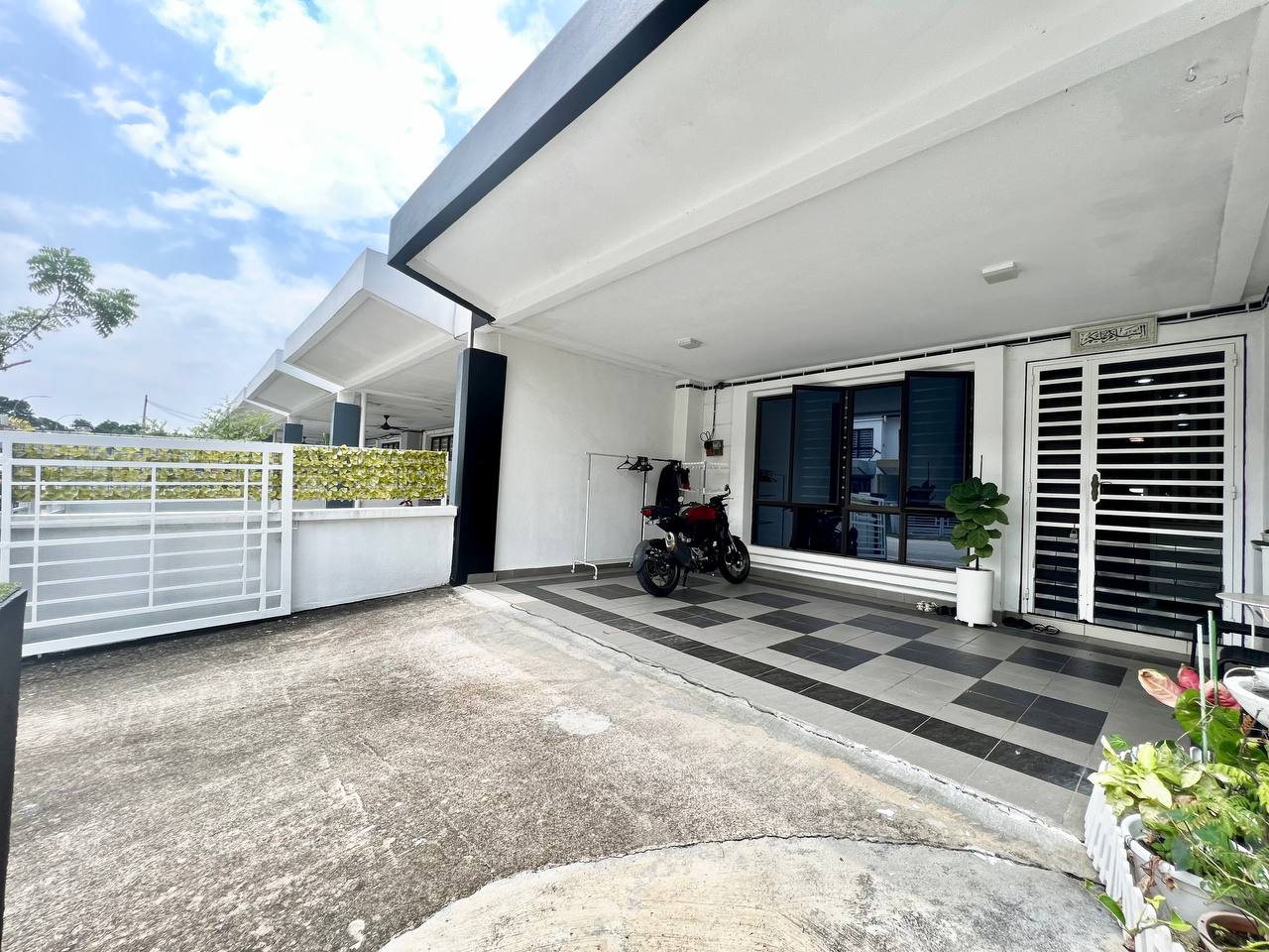 DOUBLE STOREY TERRACE HOUSE ASTANA BANDAR PUTER - photo 2