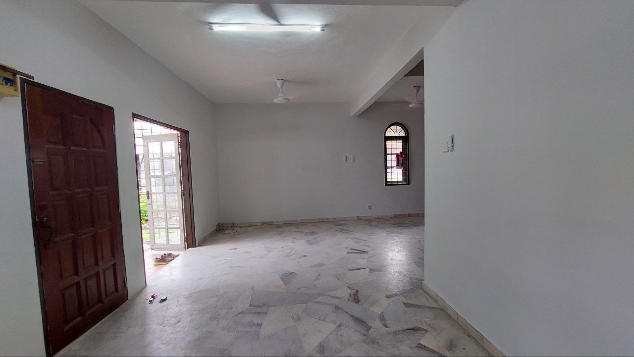 DOUBLE STOREY JALAN SUASANA BANDAR TUN HUSSEIN - photo 3