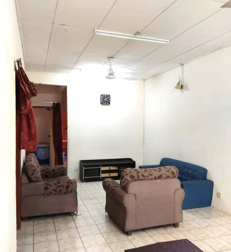 Single Storey Terrace Bandar Tasik Kesuma, Semenyi - photo 2