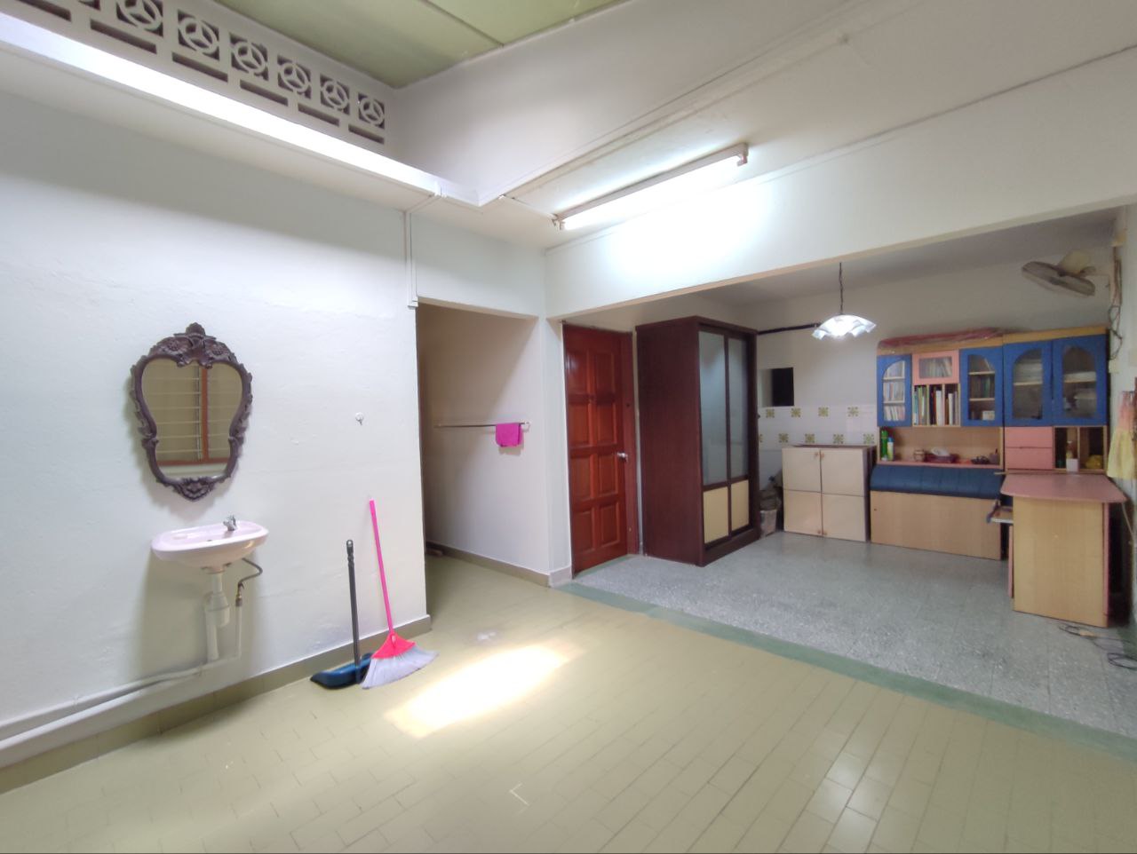 Single Storey Terrace House Jalan 2 Ampang Jaya - photo 6