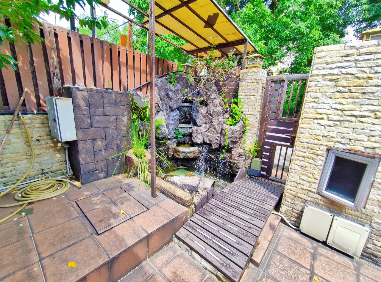 Spacious Unit Facing Open 2 Storey Taman Seputeh - photo 7