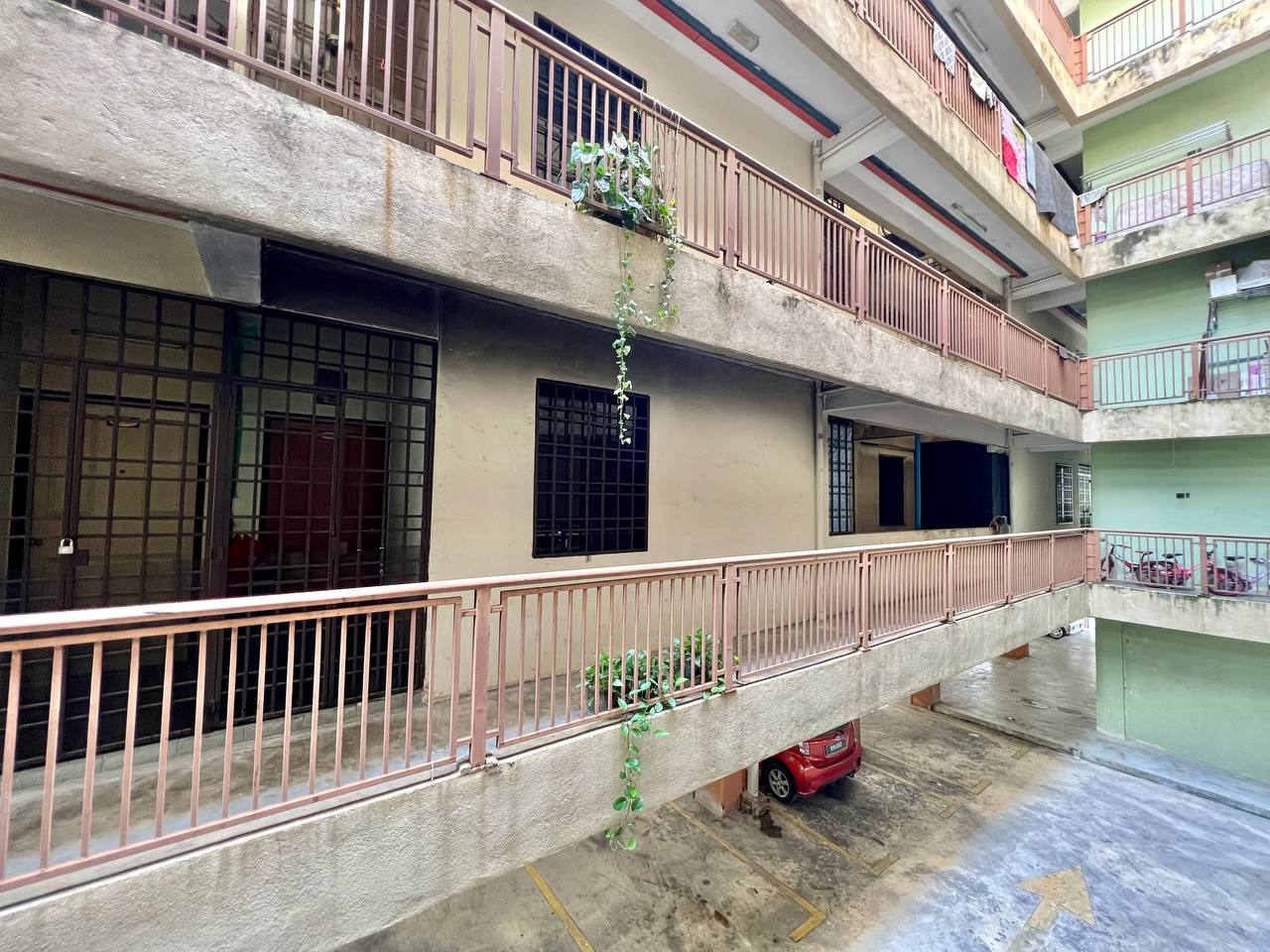 LEVEL 1  Pangsapuri Sri Pelangi Seksyen U5 Subang - photo 2