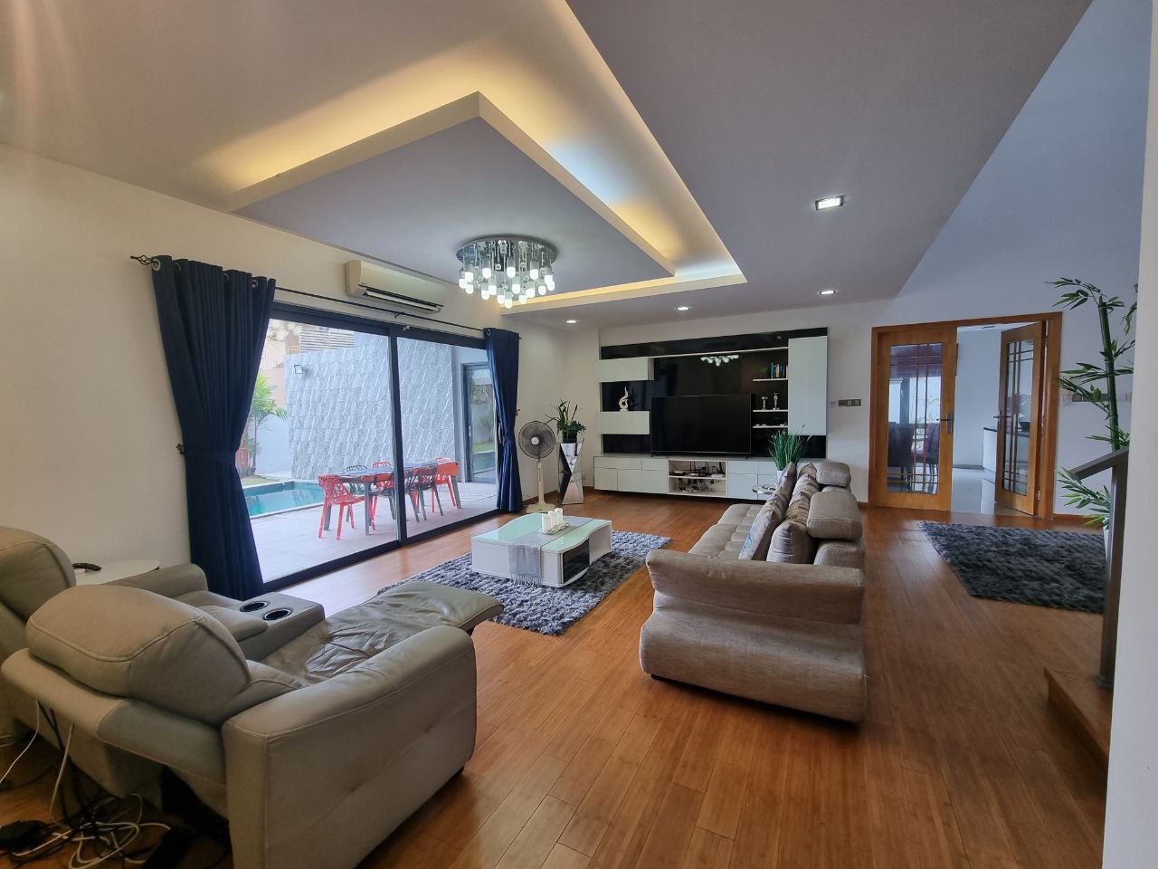Fully Furnished 2 Storey Bungalow Modern Design - photo 7