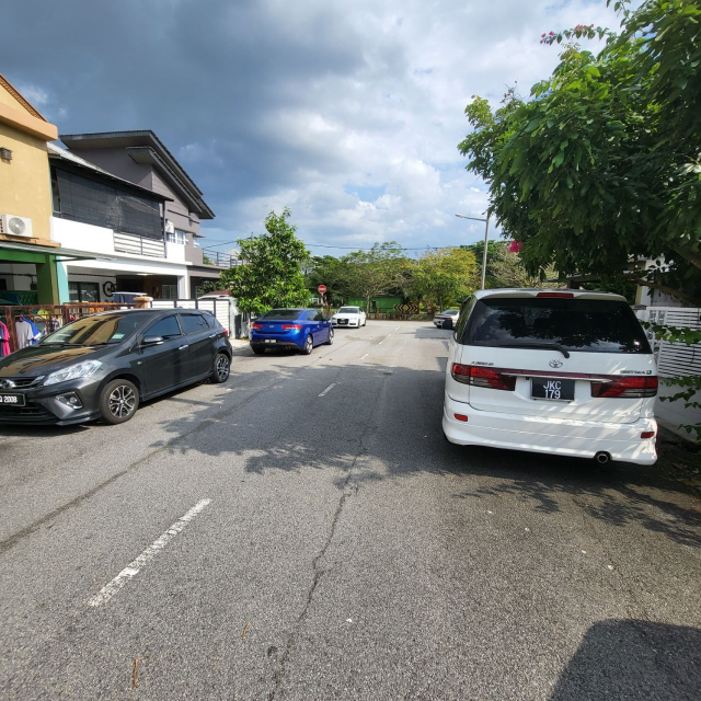 Double Storey Garden Homes Seksyen 15 Bandar - photo 3