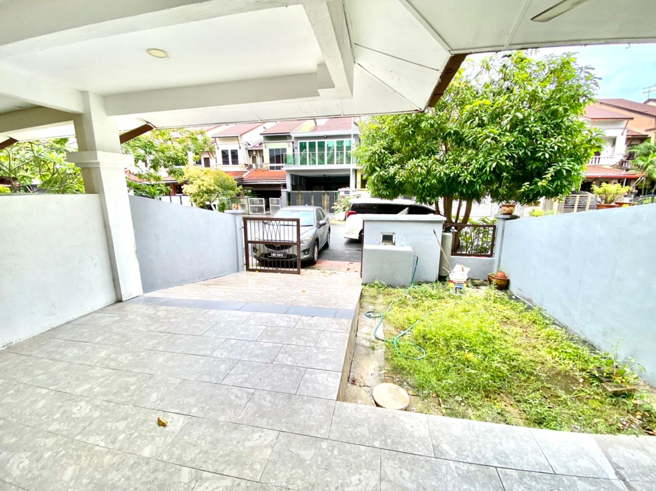 Double Storey Bandar Nusaputra, Presint 1 - photo 3