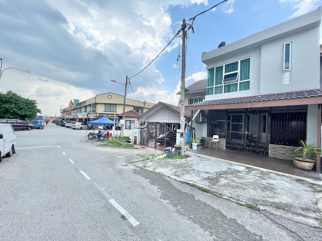 Fully Renovated 2 Storey Bandar Baru Selayang Fasa - photo 2