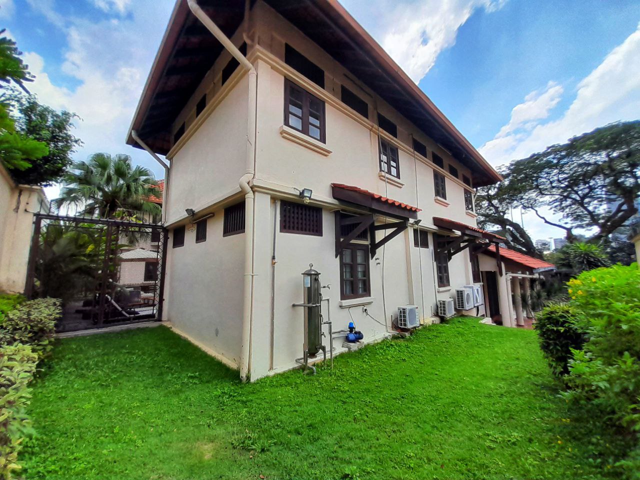 Two Storey Bungalow at Jalan Persiaran Gurney, Kua - photo 5