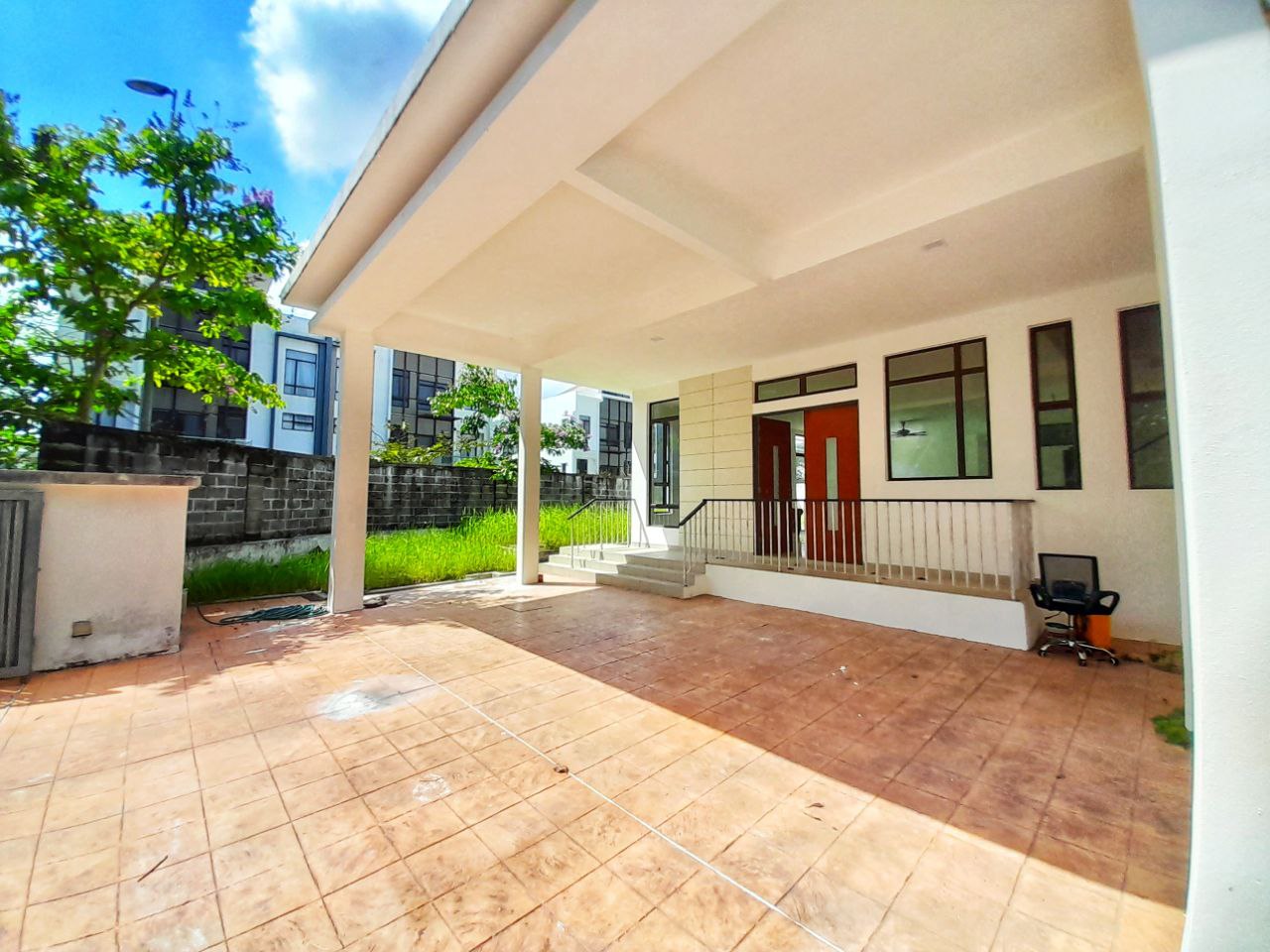 Semi Detached CORNER UNIT emery type Jalan Emb - photo 7