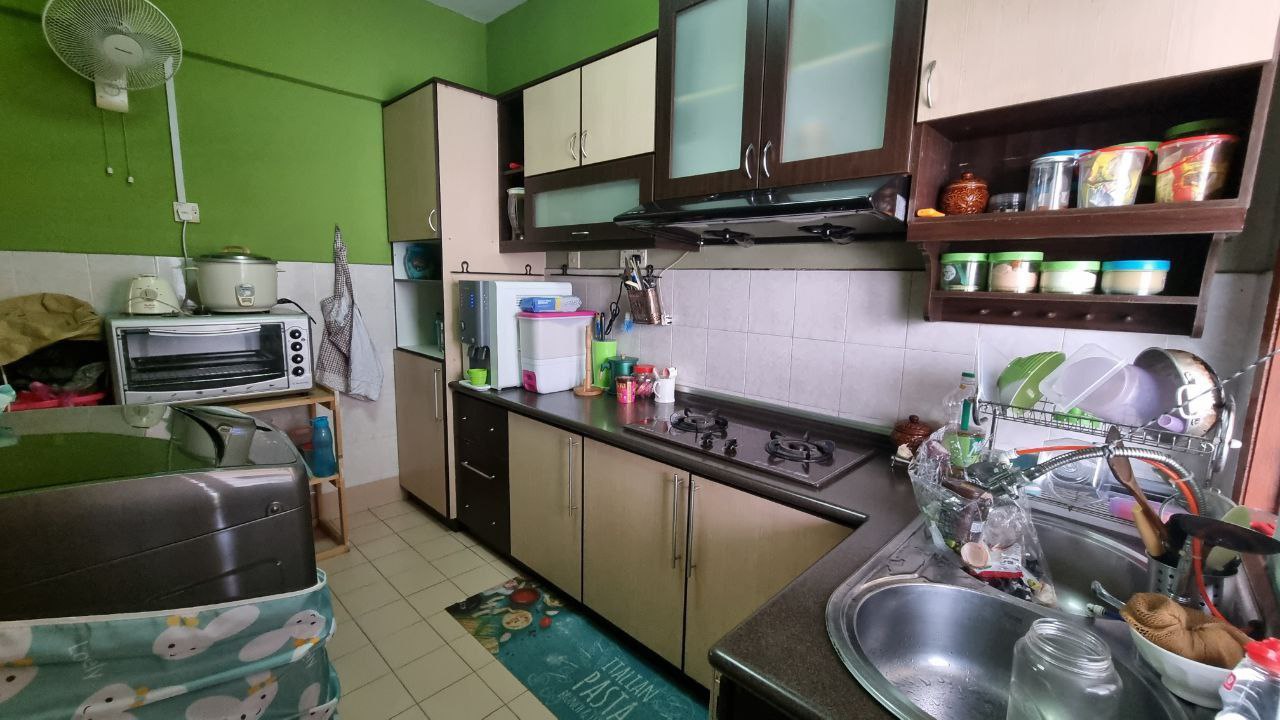 Renovated 2 Storey House Seksyen 8, Bandar Baru Ba - photo 4