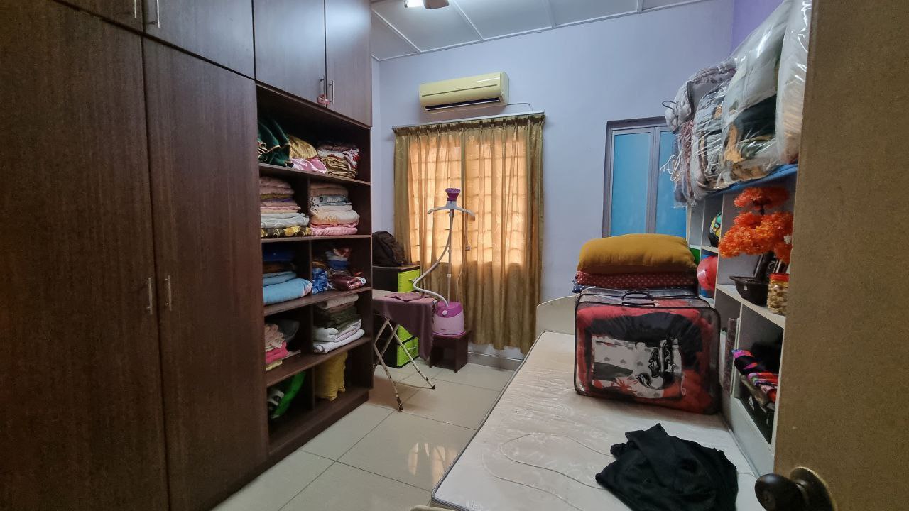 Renovated 2 Storey House Seksyen 8, Bandar Baru Ba - photo 9