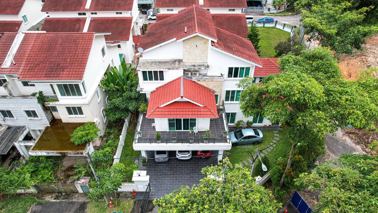 Corner Lot Bungalow Taman Kepayang Height Seremban - photo 2