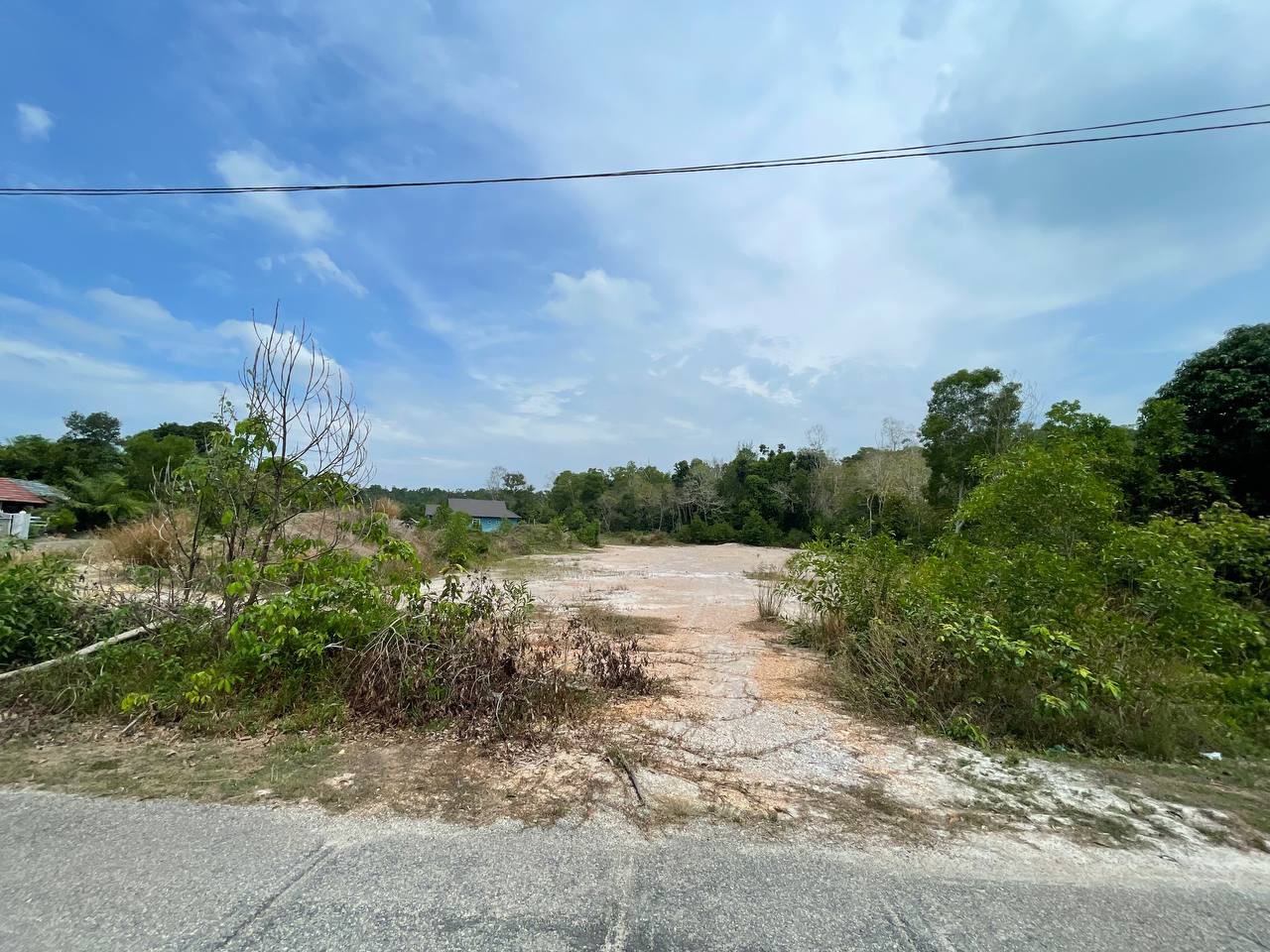 Tanah Bangunan 1 ekar Kuala Abang Dungun - photo 2