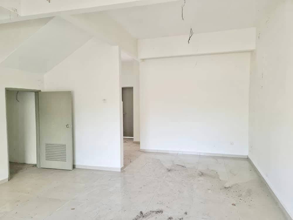 Teres 2 Tingkat Taman Kiara Kertih  Kemaman - photo 3