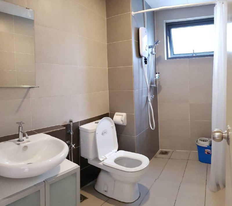 SURIA RESIDENCE, BUKIT JELUTONG, SHAH ALAM - photo 6