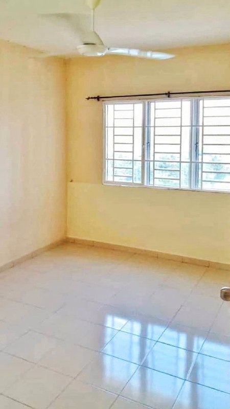 Blok D, Laguna Biru Apartment 1, Jln Tasik Biru 2 - photo 2