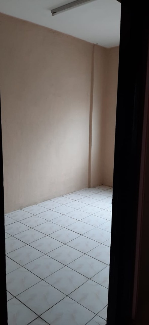 PALMA APARTMENT, BANDAR COUNTRY HOMES - photo 3