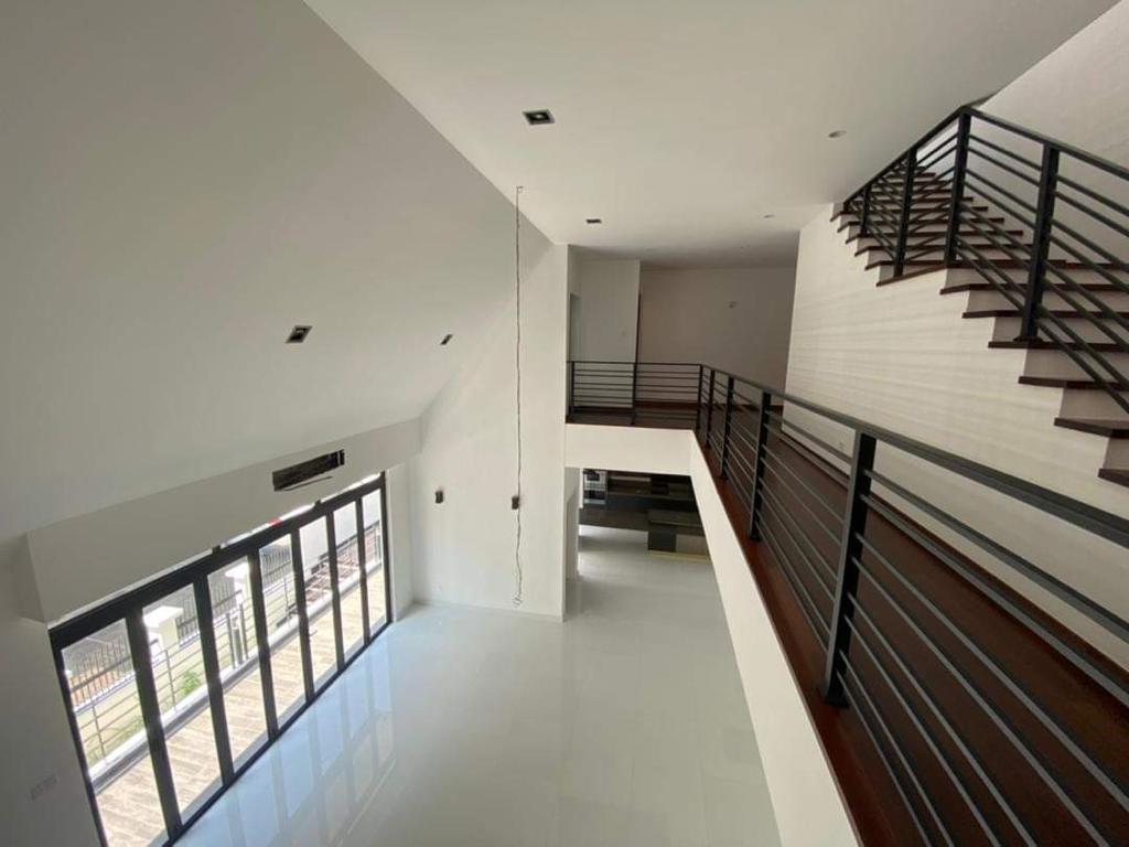 2,5STOREY EXCLUSIVE BUNGALOW PRESINT 10, PUTRAJAYA - photo 2