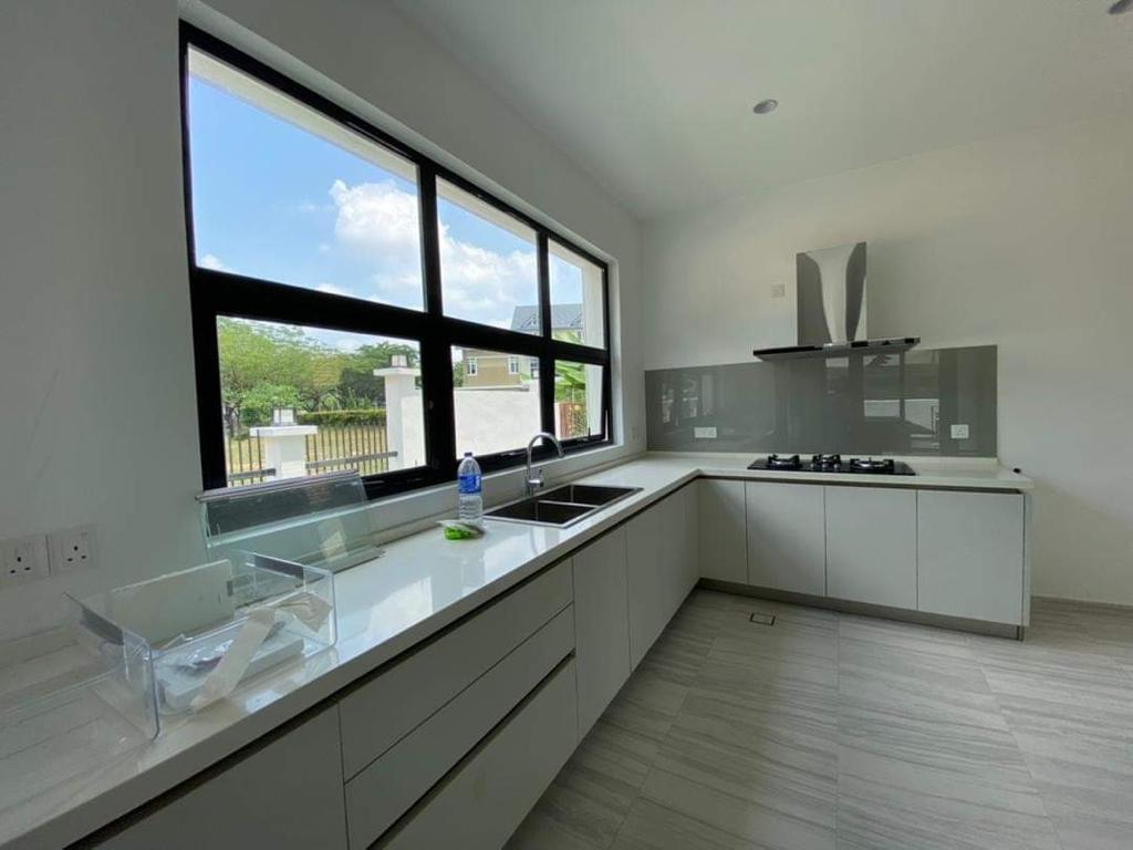 2,5STOREY EXCLUSIVE BUNGALOW PRESINT 10, PUTRAJAYA - photo 6