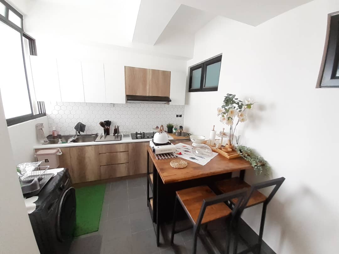 FULLY FURNISHED GLOMAC CENTRO, KAYU ARA, PJ - photo 4