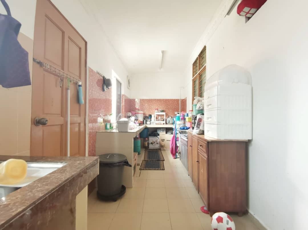 1STOREY TERRACE SEKSYEN 16, BANDAR BARU BANGI - photo 4