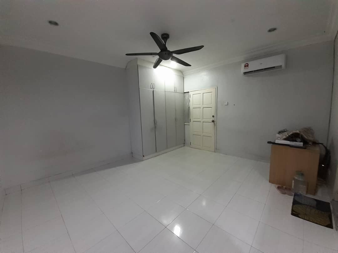 2 Storey Jalan Belangkas Taman Maluri-Facing Open - photo 5