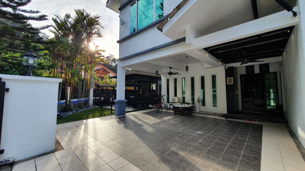 Corner Lot Fully Renovated Sunway Kayangan- - photo 9