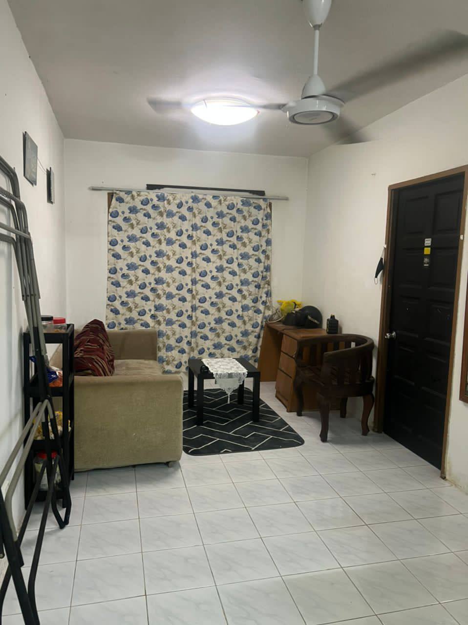 Lestari Apt, Damansara Damai, - photo 2