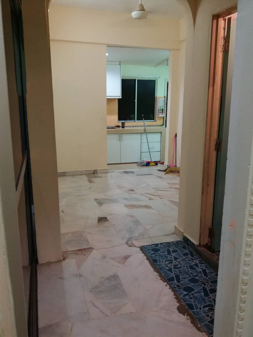Townhouse Taman Bukit Teratai, Ampang - photo 3