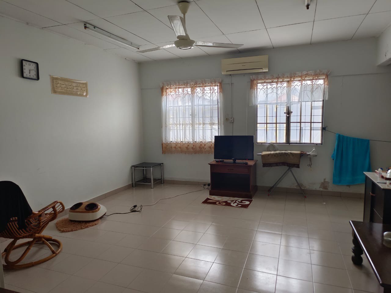 End Lot,2 Storey Teres PJS 9, Subang Jaya, Bandar - photo 6