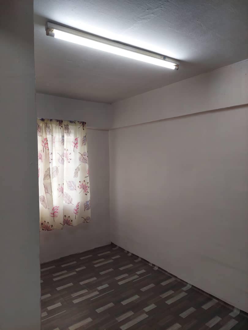 flat Teratak Muhibbah 1, Taman Desa, Kuala Lumpur - photo 2