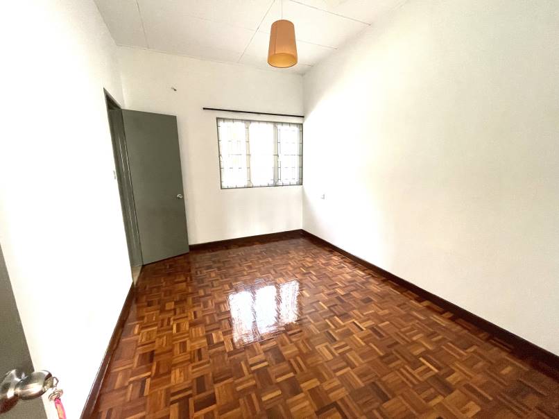 Best Location 2 Storey Teracce Taman Wangsa Jaya - photo 13