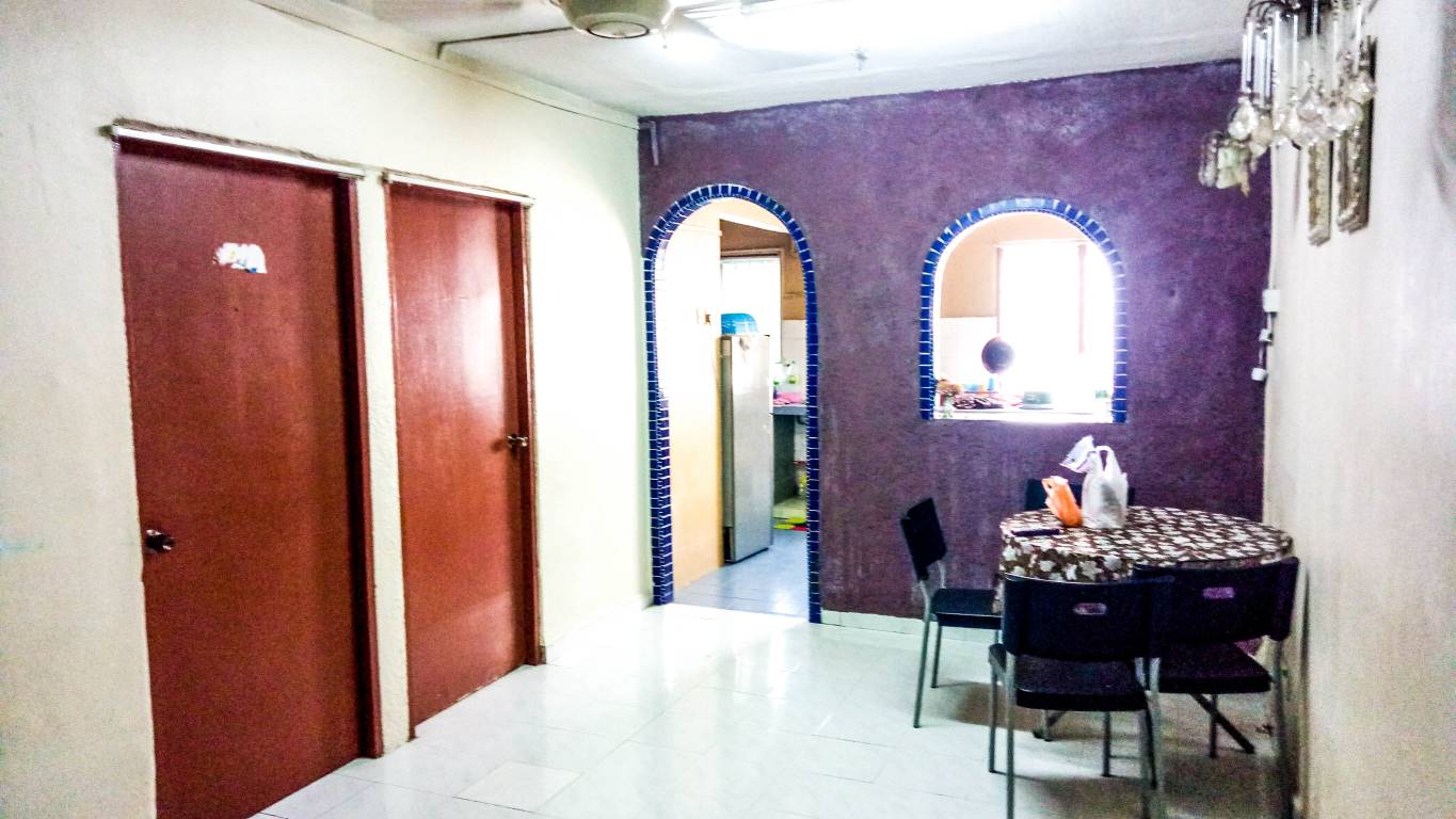 Flat Taman Puchong Permai, Puchong- BLOK A15 - photo 2