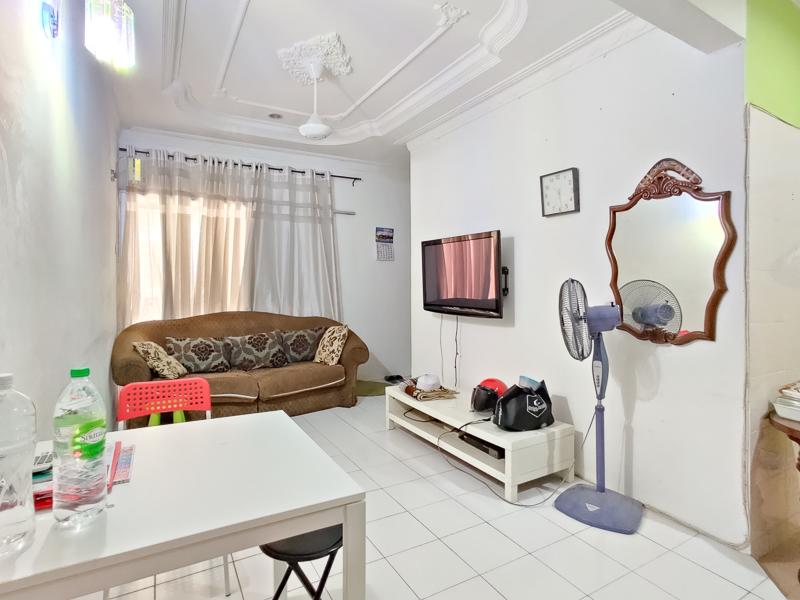 Selayang Center Point Apartment Selayang Baru - photo 3