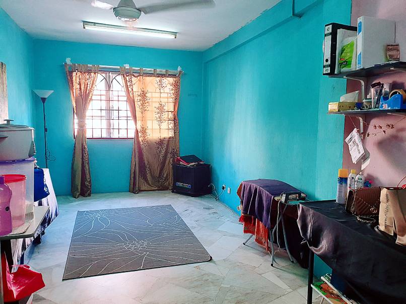 TINGKAT 1 - FLAT PKNS SEKSYEN 7, SHAH ALAM