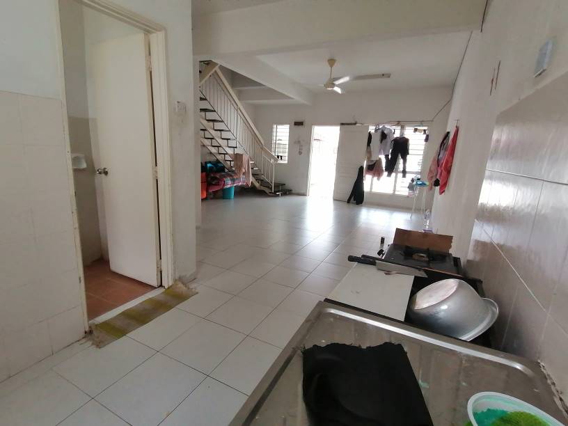 2 Storey Terrace House Bandar Saujana Putra - photo 3