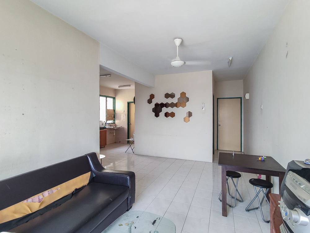 APARTMENT VISTA PINGGIRAN EQUINE PARK