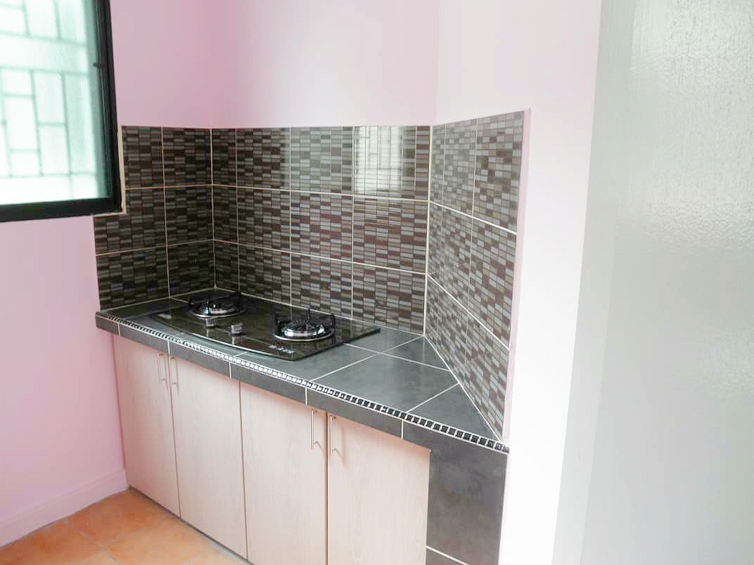 CRYSTAL TOWER APARTMENT BUKIT INDAH - photo 4