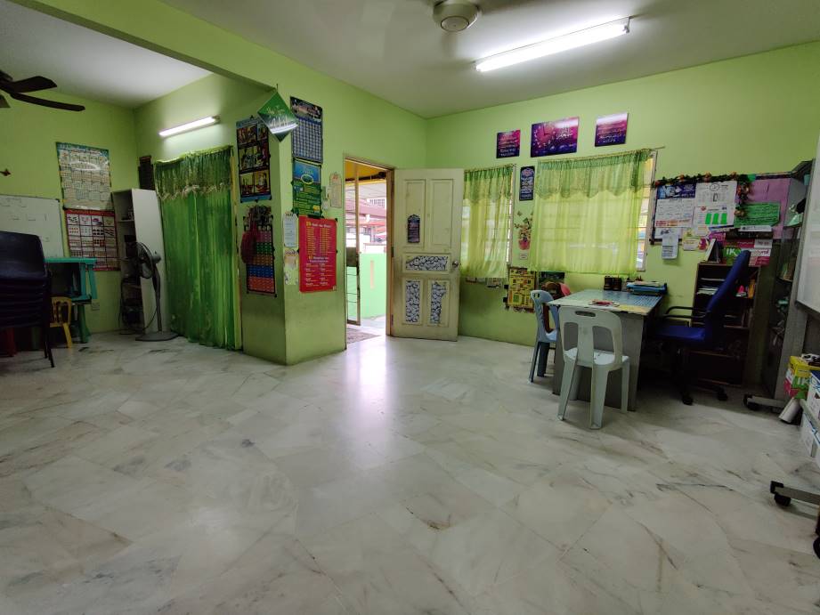 2STOREY TAMAN LESTARI PERDANA SERI KEMBANGAN