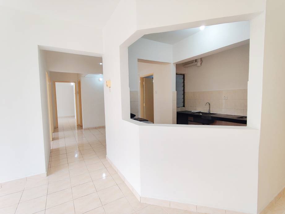 SRI JATI 1 APARTMENT, JALAN KLANG LAMA, KL - photo 3