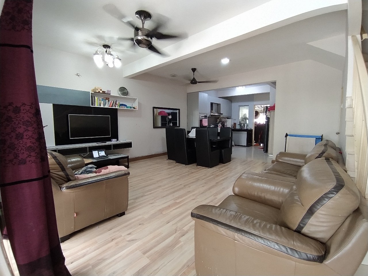 DOUBLE STOREY TERRACE AMAN PUTRI PHASE 1A,SG BULOH